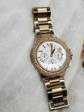 Michael Kors Rhinestone Gold Tone Bling Rhinestone Watch